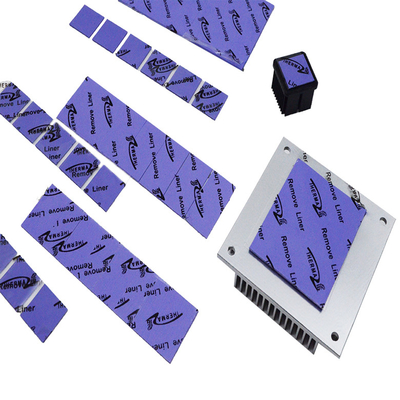 Almofada 2022 condutora térmica da violeta 2,95 g/cc da fábrica de China TIF5120US -40 160℃ à condutibilidade 2.6W para o cartão da exposição