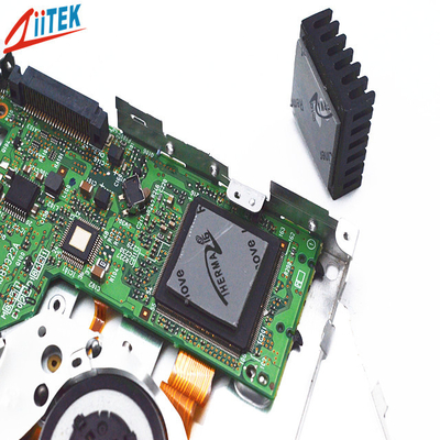 Almofada térmica do silicone de 3.0W/MK 4.5mmT para o alojamento de naufrágio do calor no Lit BLU In LCD do diodo emissor de luz