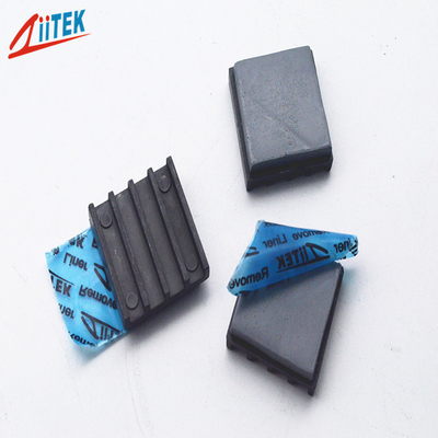 Voltagem de ruptura dielétrica ≥5500 Pads de silicone cinza para unidades de armazenamento de massa