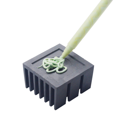 Alto desempenho Gel de refrigeração resistente ao calor de silicone Gap Filler Putty térmico condutor para CPU de potência GPU