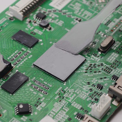 5.6W/mK Grease térmico cinza óxido metálico óleo de silicone preenchido para CPU de computador