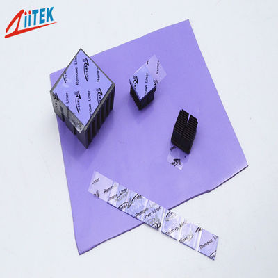Pad térmico de silicone azul-violeta de 2,5 W para equipamentos eletrônicos
