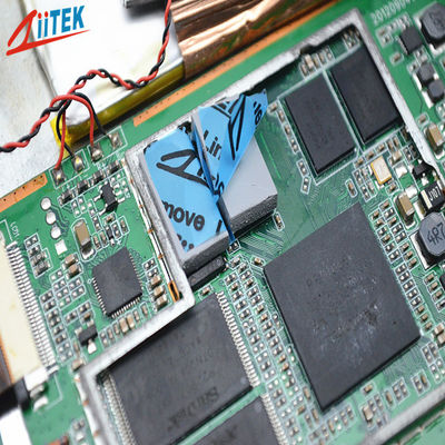 Materiais de interfaces térmicas Pads térmicos de silicone para baterias/inversores/fornecedores de energia para veículos eléctricos