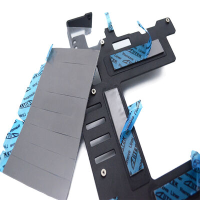 Almofada condutora de silicone térmico cinza autoadesiva 7.5W para processadores AI Dissipação de calor de servidores AI