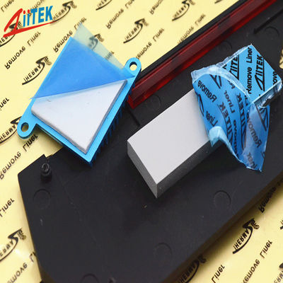 Almofada térmica enchida cerâmica branca cinzenta do silicone para servidores do AI dos processadores do AI