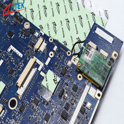 Alta de aquecimento de silicone de alto desempenho 1,5W/MK Silicone Thermal Gap Filler Pad para hardware de telecomunicações