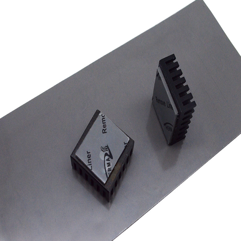 O ponto baixo do elevado desempenho custou a processador central a almofada térmica TIF500-30-11U com cor cinzenta para o vário dispositivo eletrónico