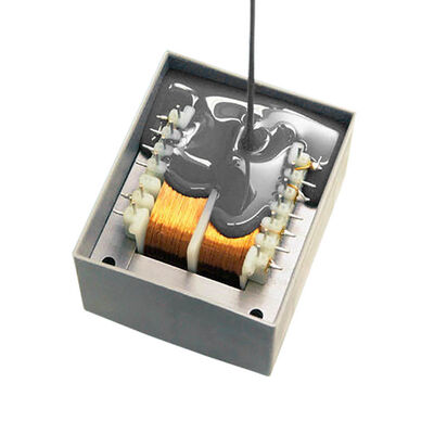 4.5W/MK Material adesivo condutor térmico Resina epoxídica condutora de potes Gel adesivo composto